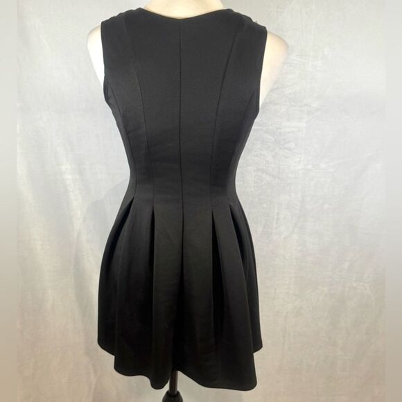 Hot Gal black zipper sleeve fit and flare mini dress size small - Picture 3 of 5